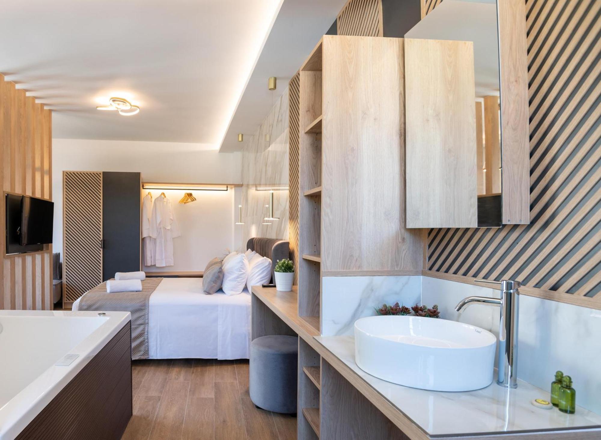 John & Mary Suites Ретимно Екстериор снимка