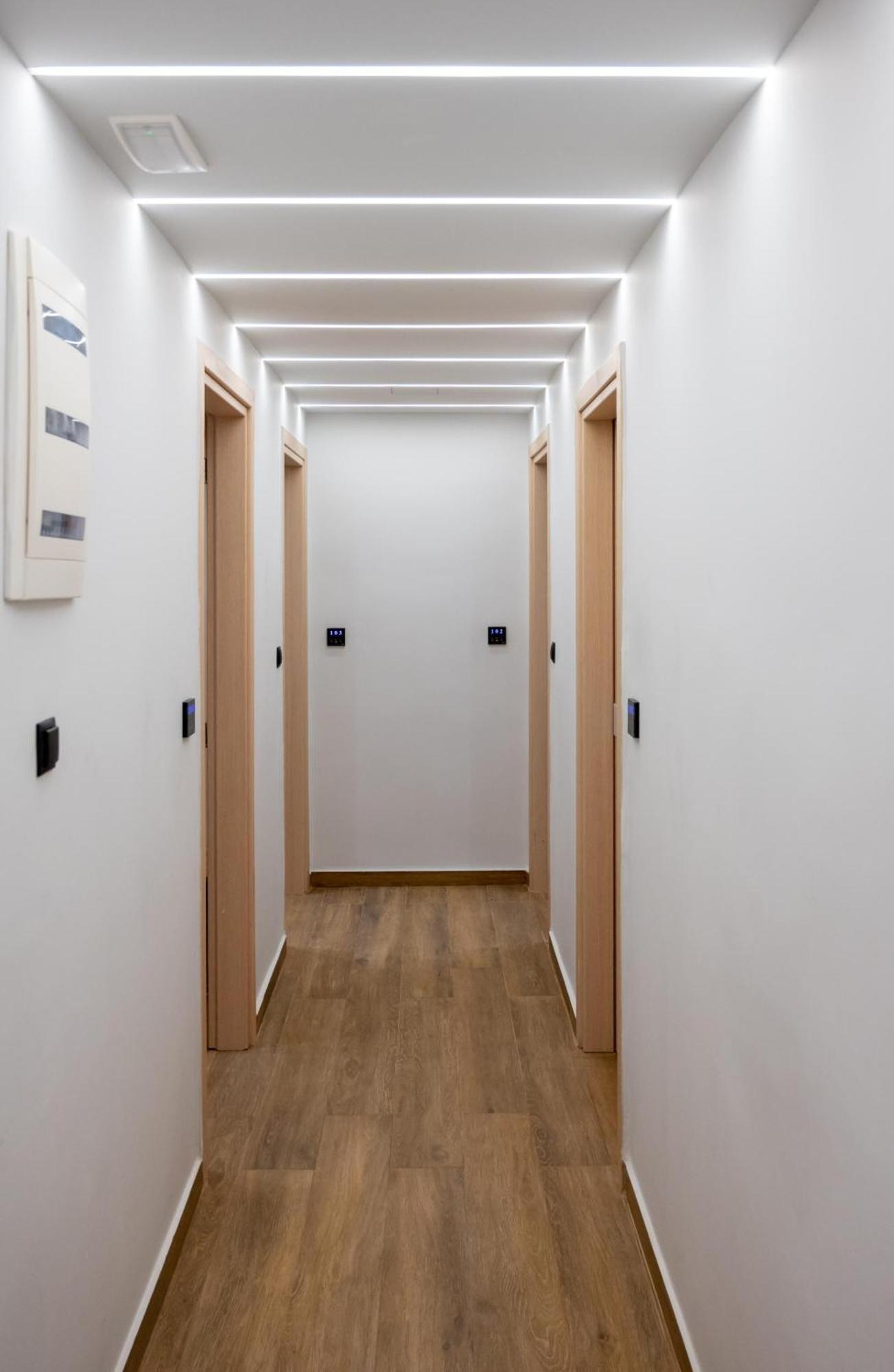 John & Mary Suites Ретимно Екстериор снимка