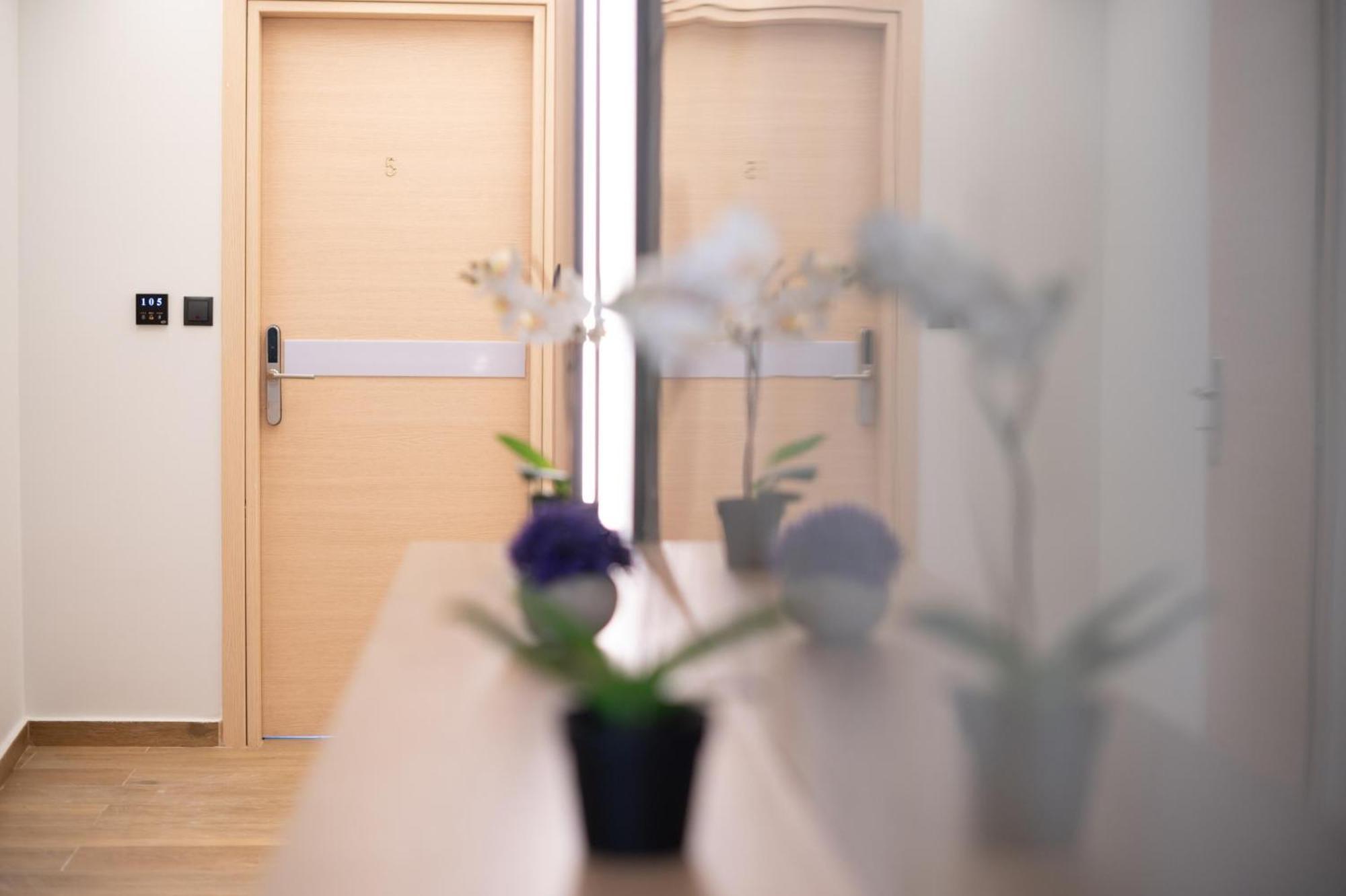 John & Mary Suites Ретимно Екстериор снимка