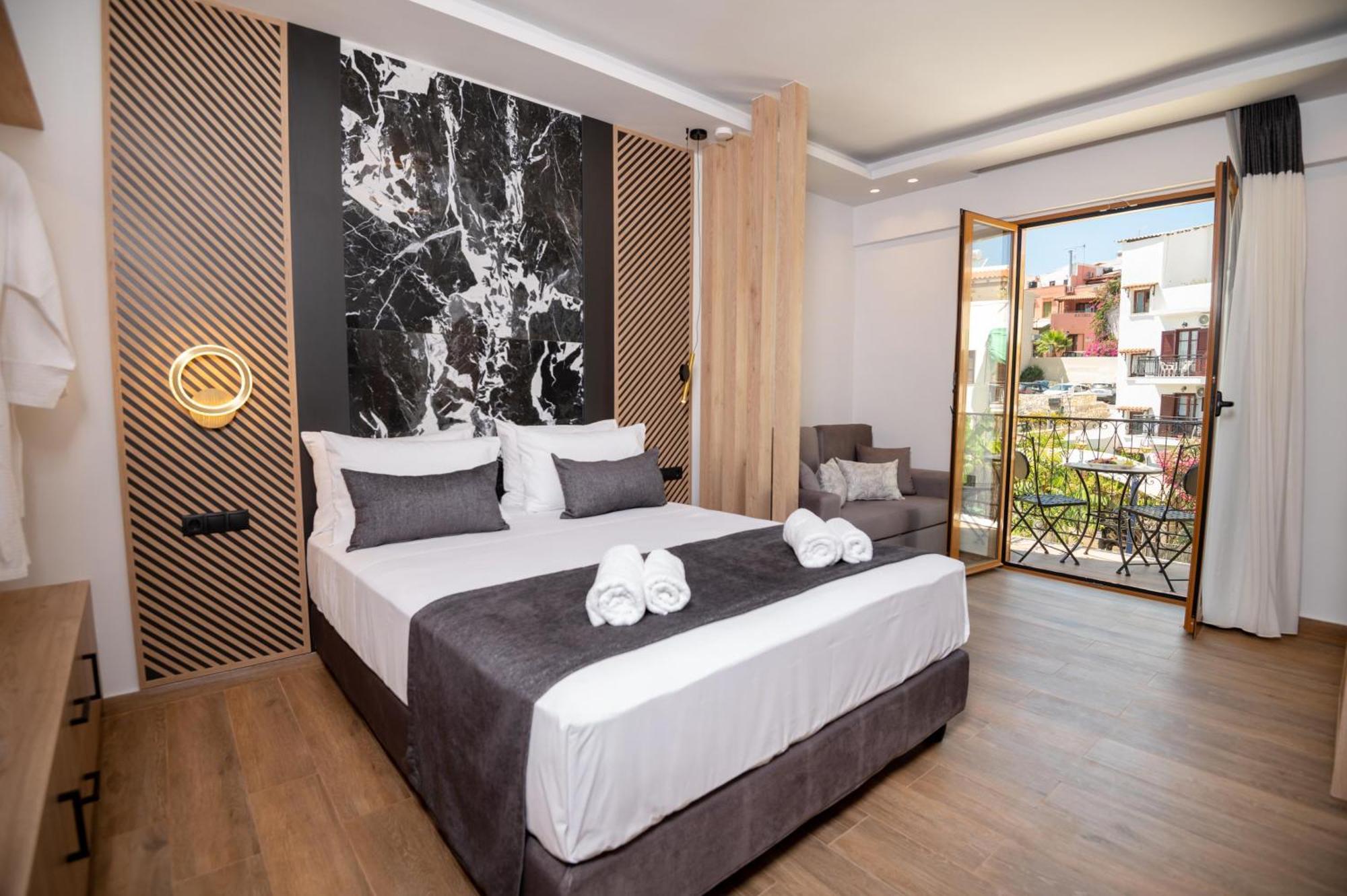 John & Mary Suites Ретимно Екстериор снимка