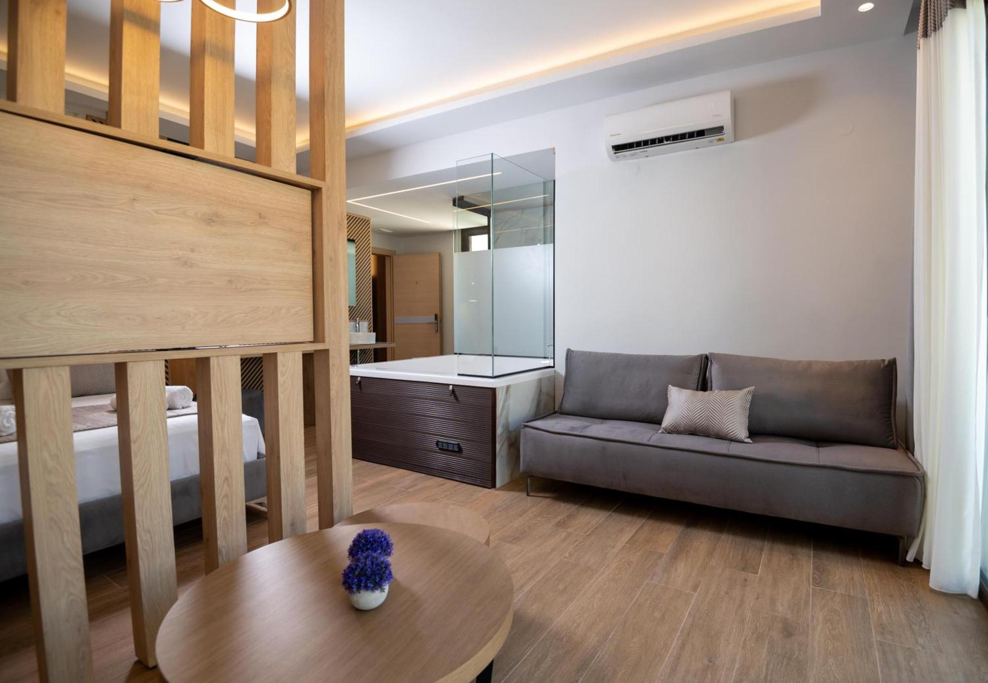John & Mary Suites Ретимно Екстериор снимка
